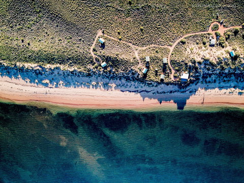 Wilderness Island Safari Holidays - Holiday Great Ocean Road 0