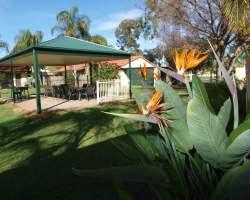 Acacia Holiday Apartments And Cabins - Holiday Great Ocean Road 5