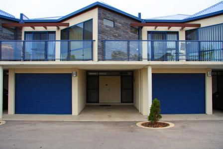 Ultimate Holiday Apartments - Holiday Great Ocean Road 0
