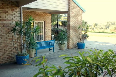 Sunshine Coast Motor Lodge - Holiday Great Ocean Road 2