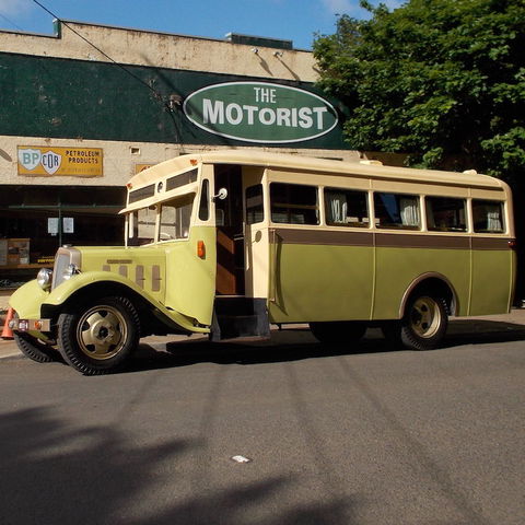 Vintage Fun Hire Cars - Holiday Great Ocean Road 3