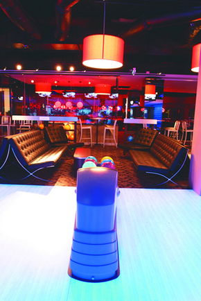Strike Bowling Bar - Bayside - Holiday Great Ocean Road 3