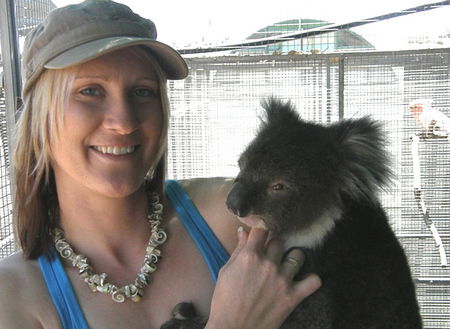 Dundee's Wildlife Park - Holiday Great Ocean Road 2