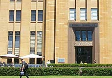 Museum Of Contemporary Art - Holiday Great Ocean Road 1