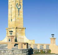 Fremantle War Memorial - Holiday Great Ocean Road