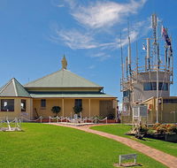 Nelson Head Heritage Lighthouse and Reserve - Holiday Great Ocean Road