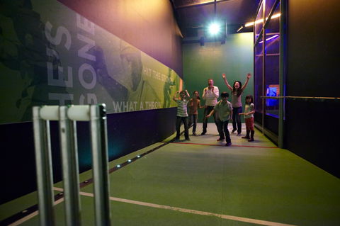 Melbourne Cricket Ground - Holiday Great Ocean Road 4