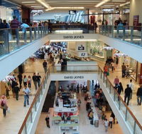 Meadow Heights Shopping Centre