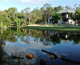 Lake House Gallery - Holiday Great Ocean Road 0