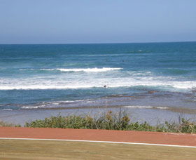 Flat Rocks - Holiday Great Ocean Road 0