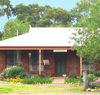 Stacey Studio Gallery  Almond Grove BB - Holiday Great Ocean Road