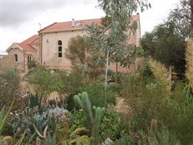 Kapunda Artist Trail - Holiday Great Ocean Road 0