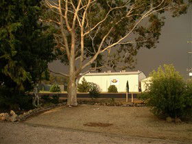 Sigismondi Estate Wines - Holiday Great Ocean Road 0