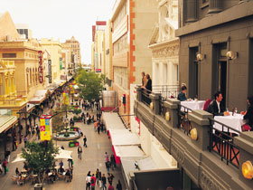 Adelaide Shopping In Rundle Mall - Holiday Great Ocean Road 0