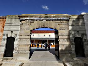 Tasmanian Museum And Art Gallery - Holiday Great Ocean Road 0