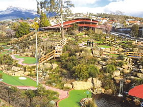 Putters Adventure Golf - Holiday Great Ocean Road 0