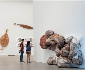 Queensland Art Gallery And Gallery Of Modern Art - Holiday Great Ocean Road 0