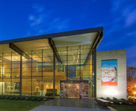 UQ University Art Museum - Holiday Great Ocean Road 0