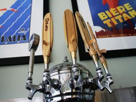 Burleigh Brewing Company - Holiday Great Ocean Road 0
