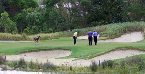 Pelican Waters Golf Club - Holiday Great Ocean Road 8