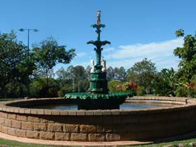 Band Rotunda And Fairy Fountain - Holiday Great Ocean Road 0