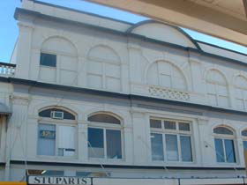 Former Stuparts Building - Holiday Great Ocean Road 0
