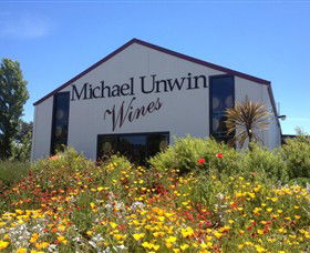 Michael Unwin Wines - Holiday Great Ocean Road 0