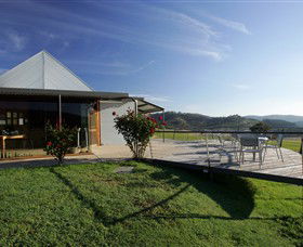 Dalwhinnie Wines - Holiday Great Ocean Road 0