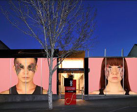 La Trobe University Visual Arts Centre - Holiday Great Ocean Road 0