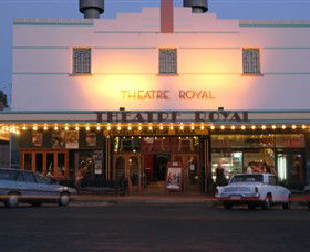 Theatre Royal - Holiday Great Ocean Road 0