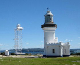 Point Perpendicular Lighthouse And Lookout - Holiday Great Ocean Road 0