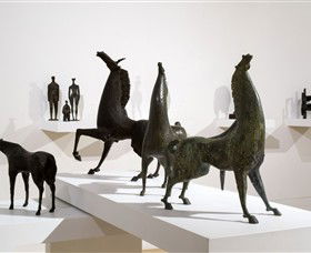 The Gallery At Bayside Arts And Cultural Centre - Holiday Great Ocean Road 5