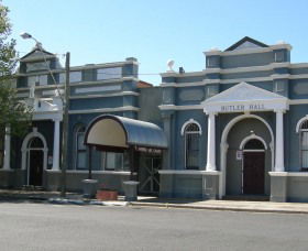 Inverell Art Gallery - Holiday Great Ocean Road 0