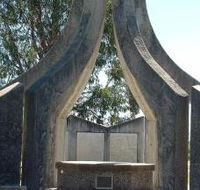 Inverell and District Bicentennial Memorial - Holiday Great Ocean Road