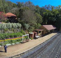 Spring Bluff Railway Station - Holiday Great Ocean Road