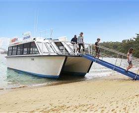 H2O Maxi Taxis - Holiday Great Ocean Road 1