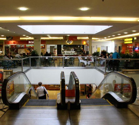 Castle Mall Shopping Centre - Holiday Great Ocean Road 2