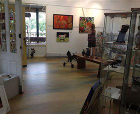 Ferry Artists Gallery - Holiday Great Ocean Road 2