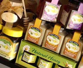 Blue Mountains Honey Company - The Honey Shed - Holiday Great Ocean Road 0