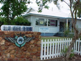 Charleville - Royal Flying Doctor Service Visitor Centre - Holiday Great Ocean Road 3
