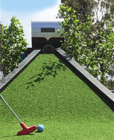 Mini Golf At BIG4 Swan Hill Holiday Park - Holiday Great Ocean Road 0