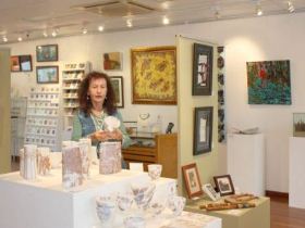 Kuranda Arts Cooperative Gallery - Holiday Great Ocean Road 1