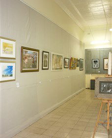 Outback Arts Gallery - Holiday Great Ocean Road 0