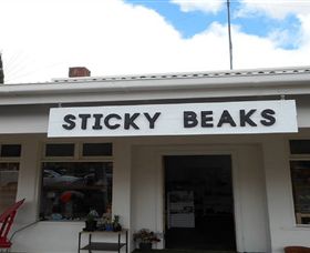 Sticky Beaks Craft Co-Operative Of Avoca - Holiday Great Ocean Road 0