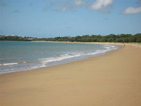 Bucasia Beach - Holiday Great Ocean Road 1
