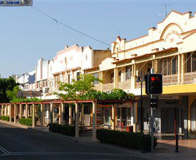 Moree Heritage And Art Deco Guided Walk - Holiday Great Ocean Road 3