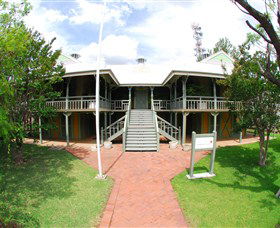 Moree Lands Office Historical Building - Holiday Great Ocean Road 0