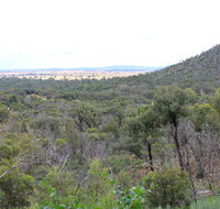 Ben Hall's Cave walking track - Holiday Great Ocean Road