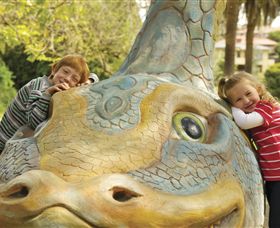 Albury Botanic Gardens - Holiday Great Ocean Road 3