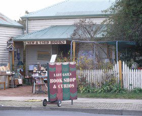 Lady Gails Bookshop And Curios - Holiday Great Ocean Road 1
